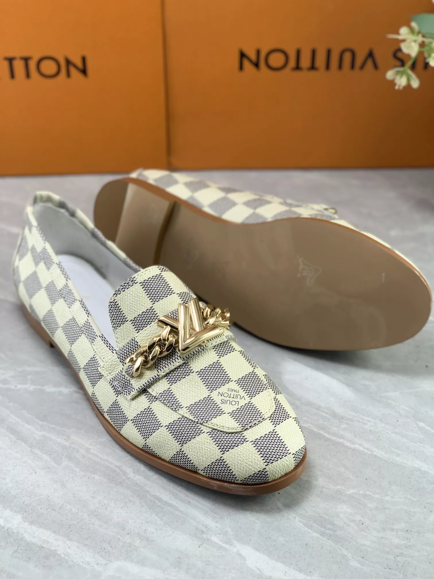 louis vuitton lv oxfords chaussures pour femme s_12b5a432